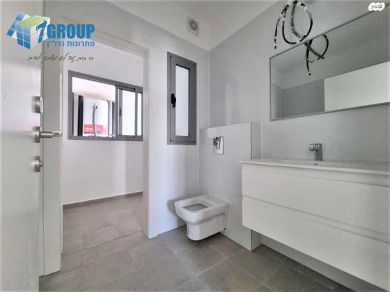 דרך הים (נווה דקלים)