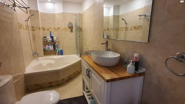 משה פורר 10 (היובל)