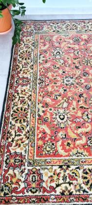 שטיח גדול עשוי 100% צמר