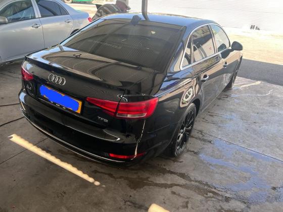 אאודי A4 (2017)