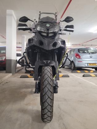 בנלי TRK502X (2022)