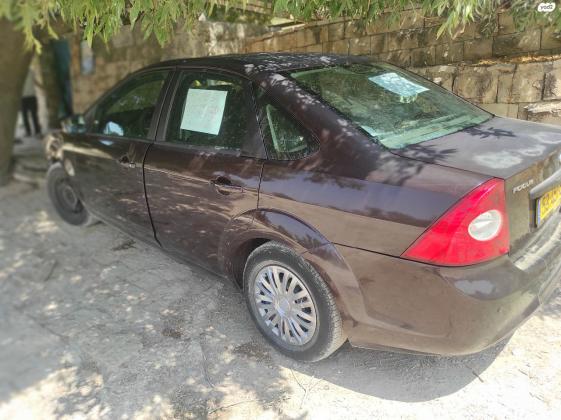 פורד פוקוס (2008)