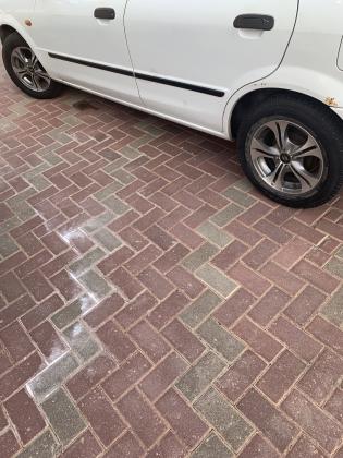 מאזדה 323 לאנטיס (2002)