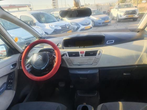 סיטרואן C4 פיקאסו (2008)