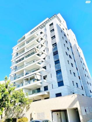 משה תבורי 2 (עין גנים דרום)