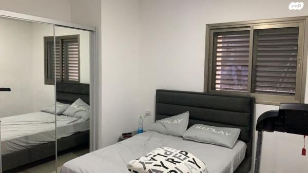 צבי תדמור (שדרת המגדלים ח-501)