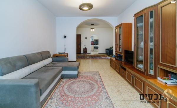 רוטשילד 146 (מרכז העיר דרום)