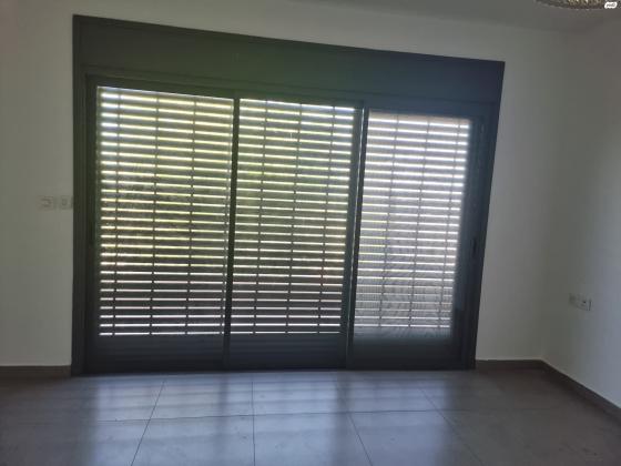 חיים סירני 32 (שיכון חדש)