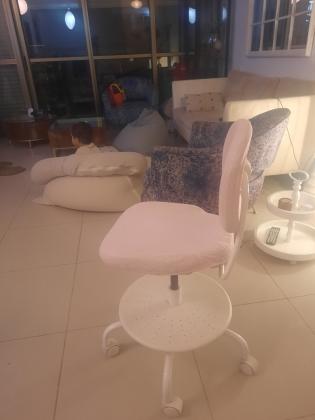 כיסא של איקאה לנוער וילד