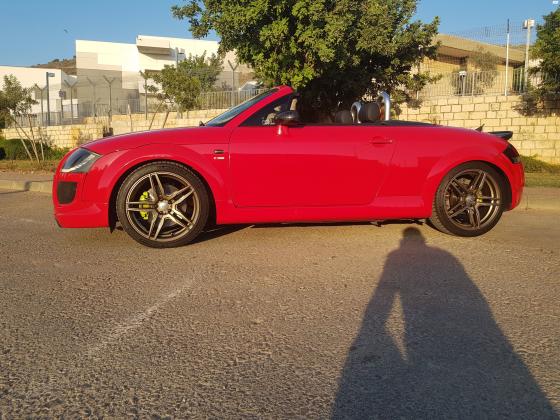 אאודי TT (2003)