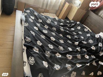 מיטה זוגית ענקית 180 200