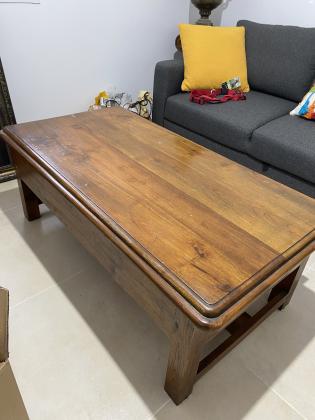 שולחן עץ מלא ! יד שניה