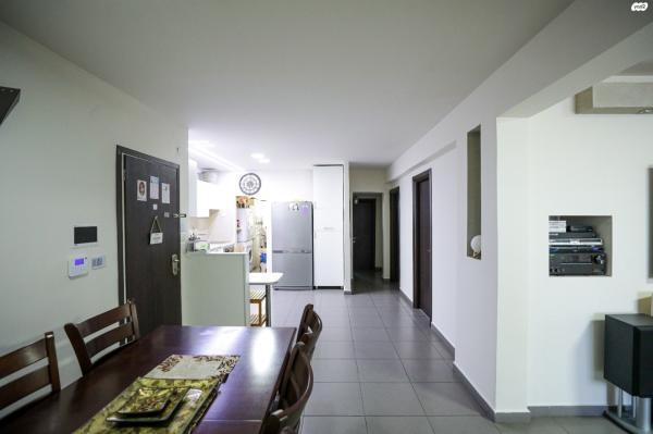 חיים וייצמן 74 (קרית עבודה)