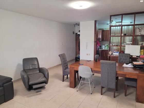 רקנאטי 4 (אפקה)