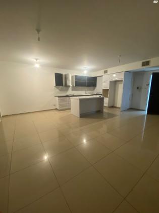 יחזקאל שטרייכמן 18 (הגוש הגדול)