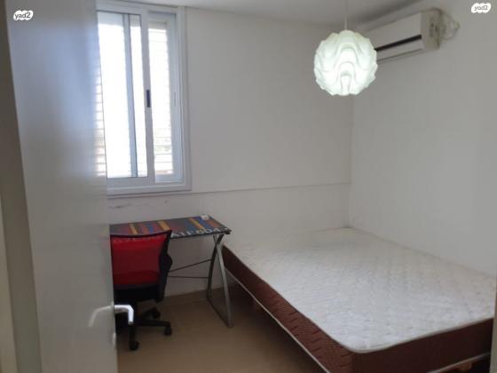 גיורא יוספטל 26 (שכונה ד)