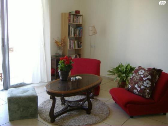 מרזוק ועזר 11 (צפון יפו)