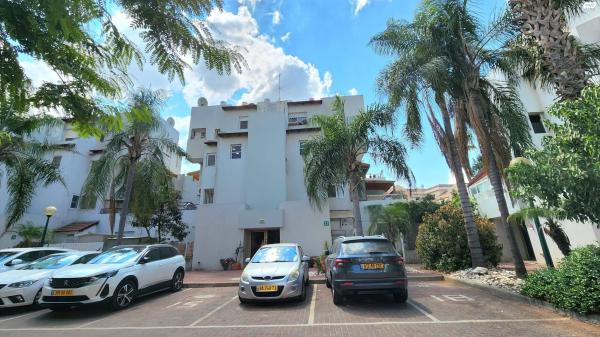 עפרוני (גני שרון)