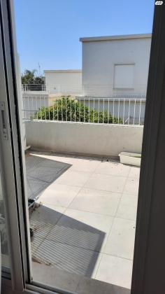 ערוגות הבושם 6 (עין הים)