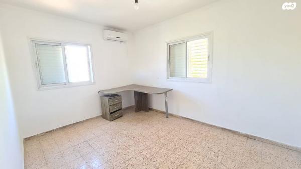 בן אליעזר 8 (קרית אריה שיינפלד, נווה ספיר)