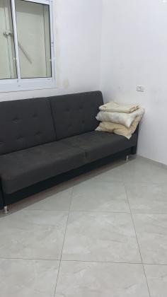 ספה נפתחת למסירה חינם ספה