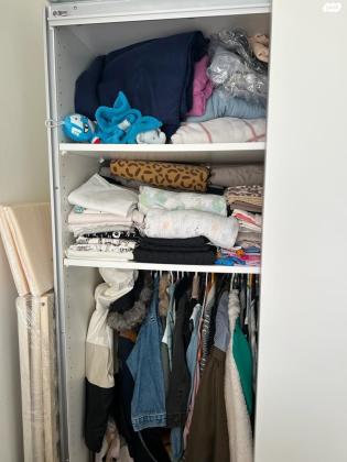 ארון איקאה 2 דלתות הזזהבן