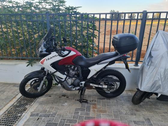 הונדה טרנסאלפ 700 (2010)