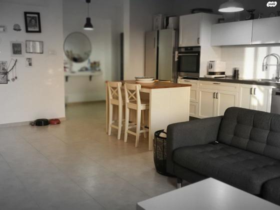 משה פורר 10 (היובל)