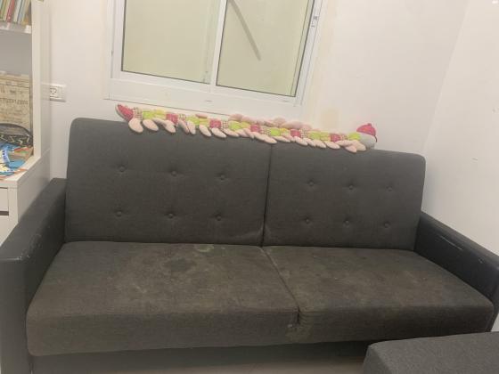 ספה נפתחת למסירה חינם ספה