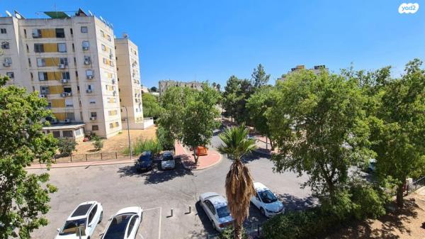 בן אליעזר 8 (קרית אריה שיינפלד, נווה ספיר)