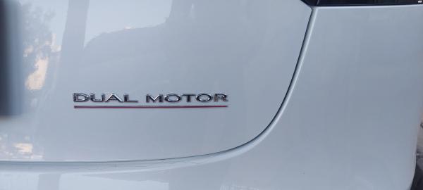 טסלה מודל 3 (2022)