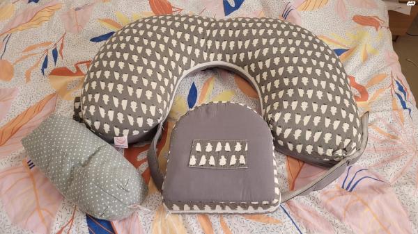 כרית הנקה של חברת מאמאסיטה מדגם דלוקס