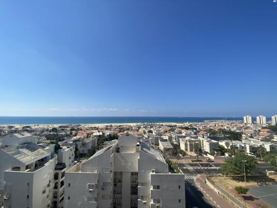 הר חרמון 4 (רובע יא)