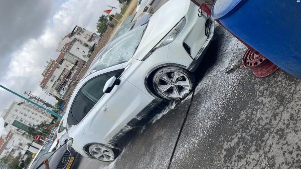 ג'ילי - Geely Geometry C (2022)