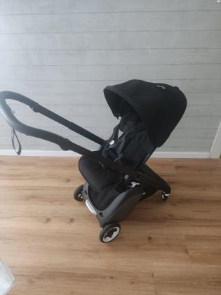 למכירה טיולון בוגבו אנט חדש