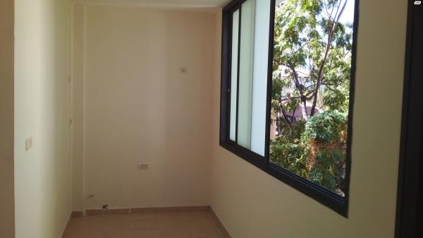 הרב יעקב טולדנו 4 (עין גנים)