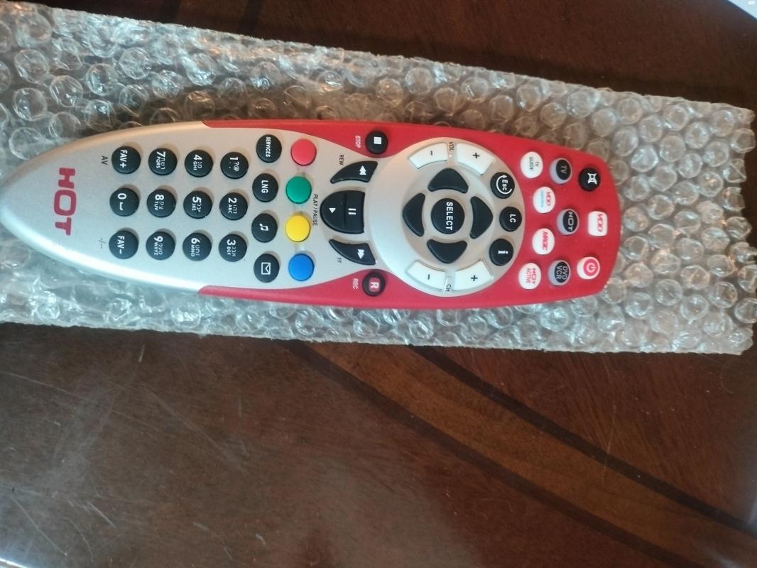 ציוד לטלווזיות - שלט לממיר של טלויזיה של חברת הוט | מודעה-943799