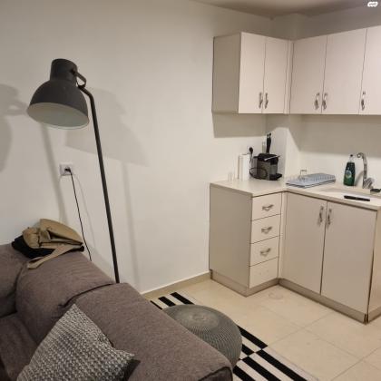 פתחיה מרגנשבורג 14 (שיכון דן)