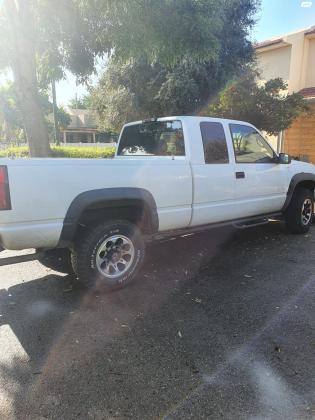 שברולט נוואדה (1999)