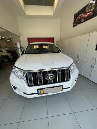 טויוטה לנד קרוזר קצר (2022)