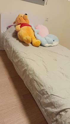 מיטת נוער של רהיטי דורון,