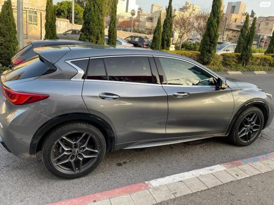 אינפיניטי Q30 (2019)