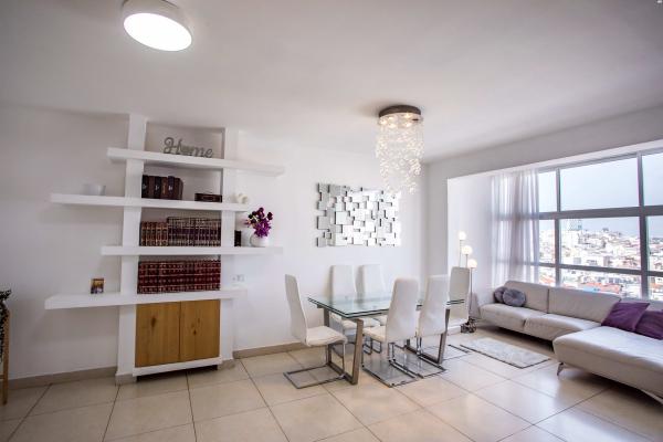 רבי יהושע 33 (הר שלום)