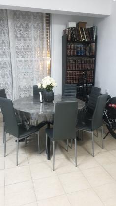 דב גרונר 12 (תל גיבורים)