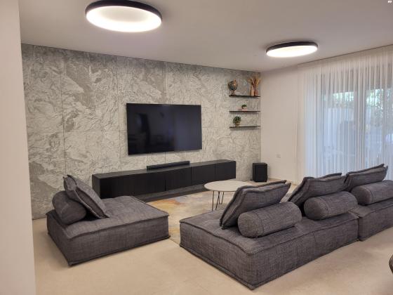 חוגלה 9 (חלומות זכרון)