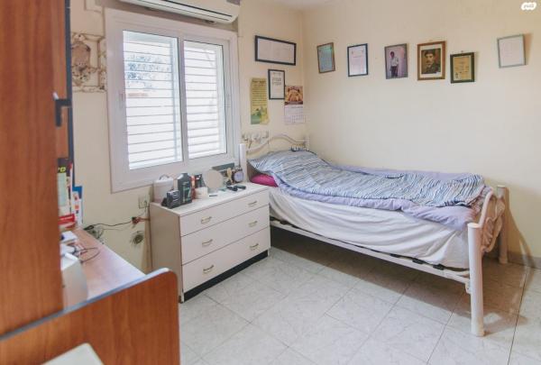 ברל כצנלסון 44 (רמות ורבר)