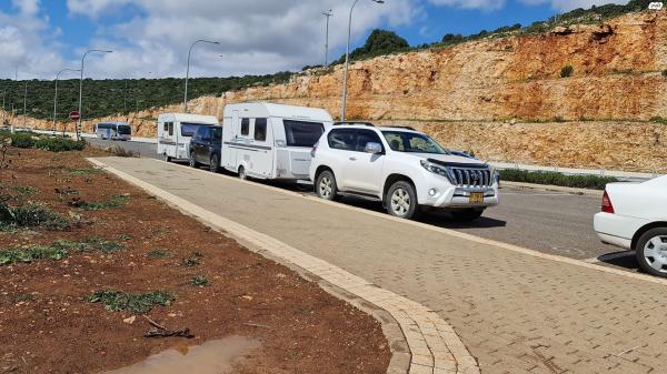 טויוטה לנד קרוזר קצר (2016)