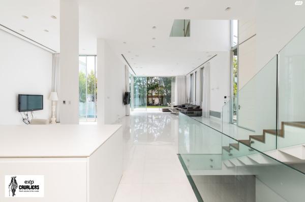 שלמה המלך (הרצליה פיתוח)