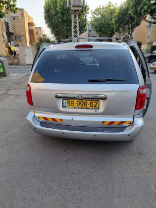 קרייזלר טאון קאנטרי (2007)