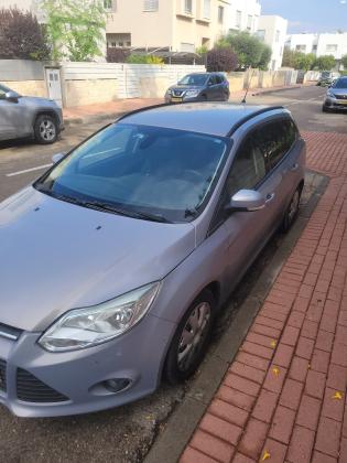 פורד פוקוס (2012)